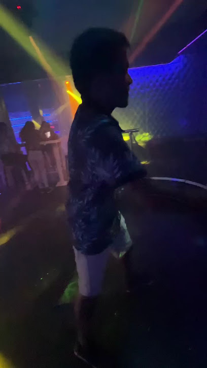 Disco Help en Málaga