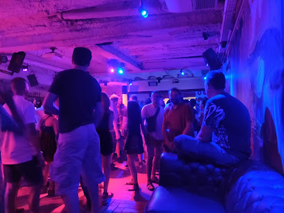 Fotos y entrada de la discoteca Gib's Platja d'Aro en Platja d'Aro i S'Agaró