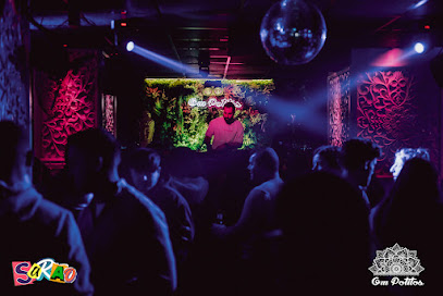 Fotos y entrada de la discoteca Om Potitos en Leganés