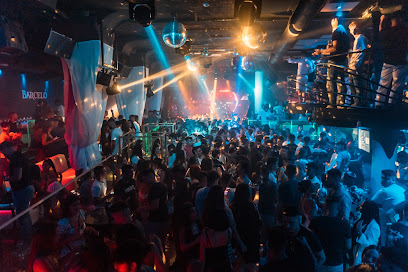 Fotos y entrada de la discoteca Nösha VIP Club en Benalmádena