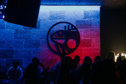 Iguanaport - Discoteca & Terraza en Ciutadella