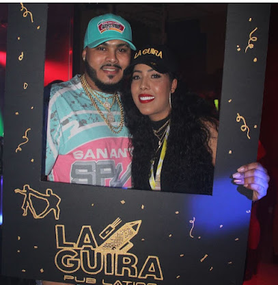 LA GUIRA PUB LATINO en Zaragoza