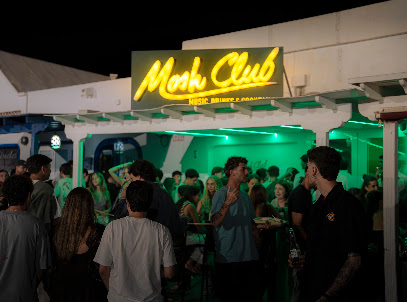 Ambiente nocturno en Costa Teguise