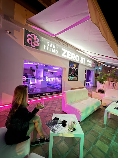 Zero 81 Lounge Bar en Arona