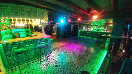 Ambiente nocturno en Estepona