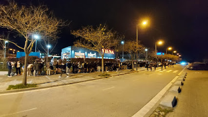 Teatre Sant Cugat Night Scene en Barcelona