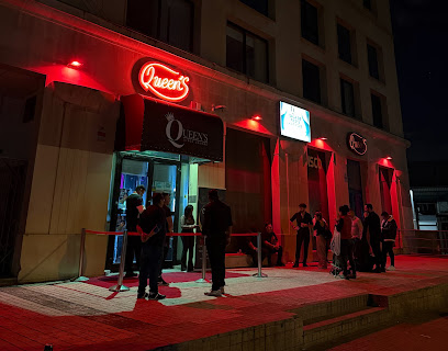 Fotos y entrada de la discoteca Queen's Disco Lounge en Cornellà de Llobregat