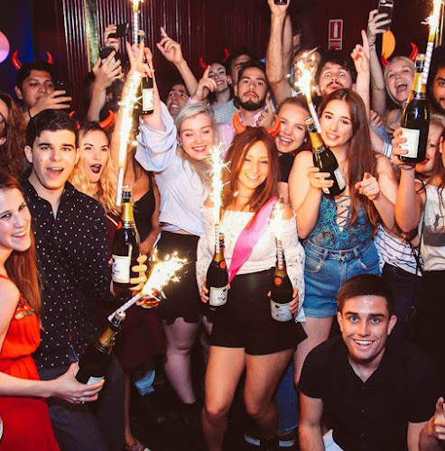 Pub Crawl Barcelona by E-VOLVE en Barcelona