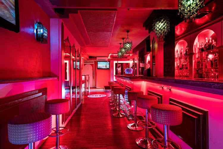 Escorts Barcelona | Club Urgell 150 en Barcelona