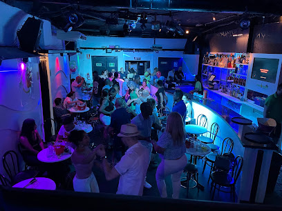 Viejoteca Palo È Mango en Madrid