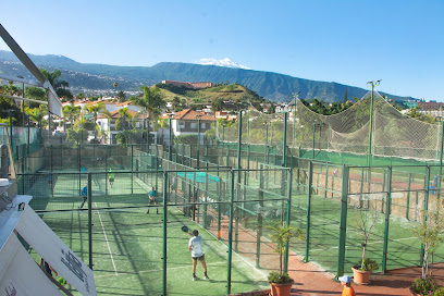 Club de Tenis Puerto Cruz en Puerto de la Cruz