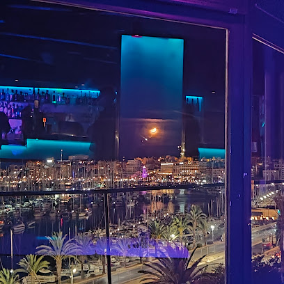 Fotos y entrada de la discoteca Sala Luna en Palma
