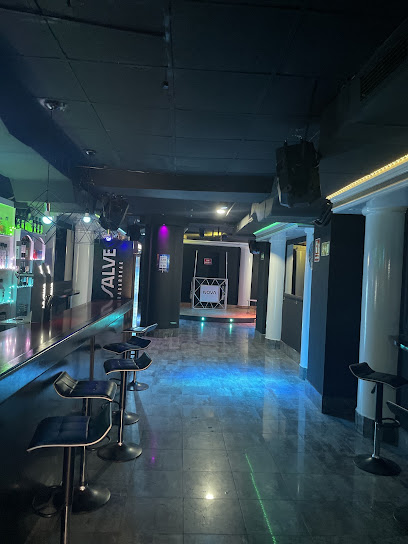 Fotos y entrada de la discoteca Nova Disco Club en Gijón