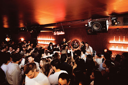 Todos Santos | Discoteca Madrid en Madrid
