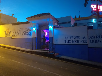 Ambiente nocturno en Camas